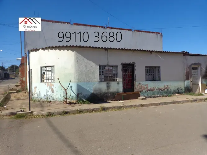 QR 829 Ótima Esquina com Casa Simples Escriturada em Samambaia Norte - Brasília DF