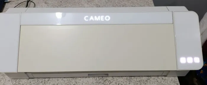 SILHOUETTE CAMEO 4