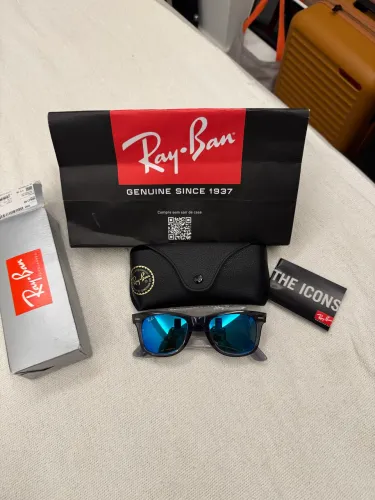 Óculos Ray Ban P Cinza