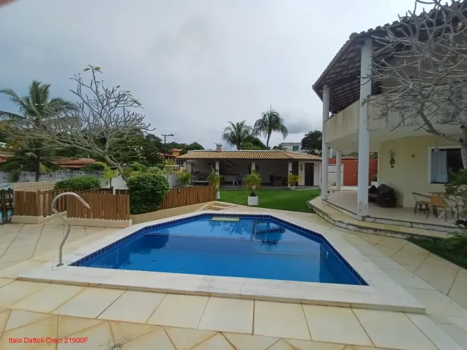 Excelente Casa 4 quartos, sendo 3 suítes, Nascente, Área Gourmet, Piscina e energia Solar,