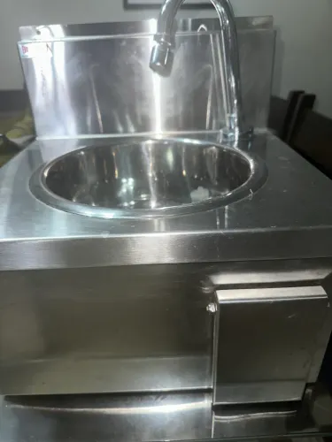 Pia inox para higienização