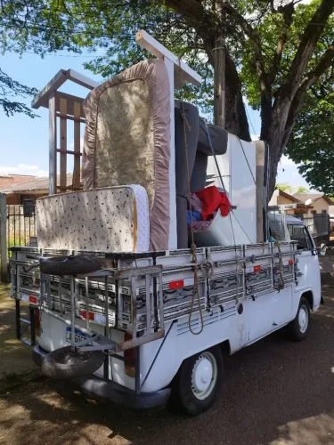 Faço frete Kombi carroceria