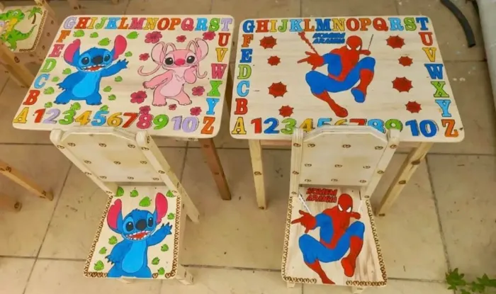 Mesa e cadeira infantil 