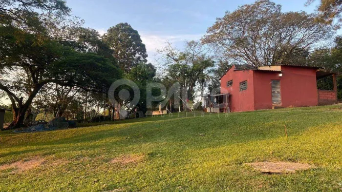Chácara para alugar no Bairro Vertentes Das Águas - São Pedro - SP