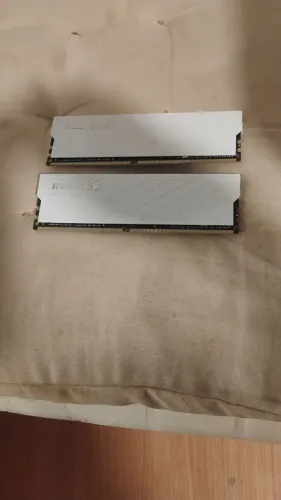 MEMÓRIA RAM DDR4 8GB 3200MHz Kllisre
