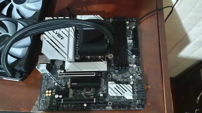 Placa mãe Biostar b760m silver