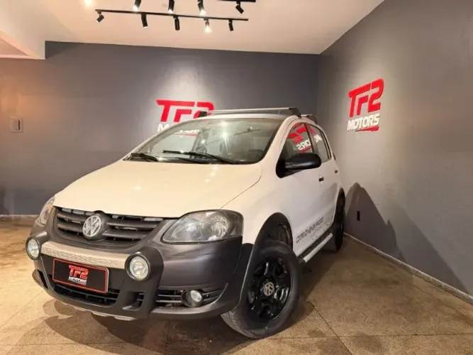Volkswagen Crossfox 1.6 MI Total Flex 8V 5P 2008