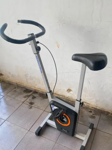 bicicleta ergometrica