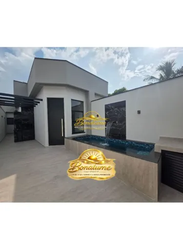 Casa Nova com Piscina em Mongaguá Moderna, Sofisticada e Próxima ao Mar