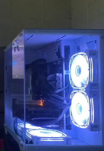 Pc Gamer + monitor - Ryzen 5 5600G + RX 6600 XT (ACEITO TROCAS)