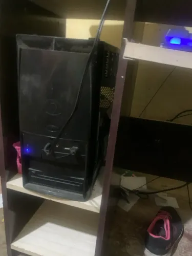 CPU