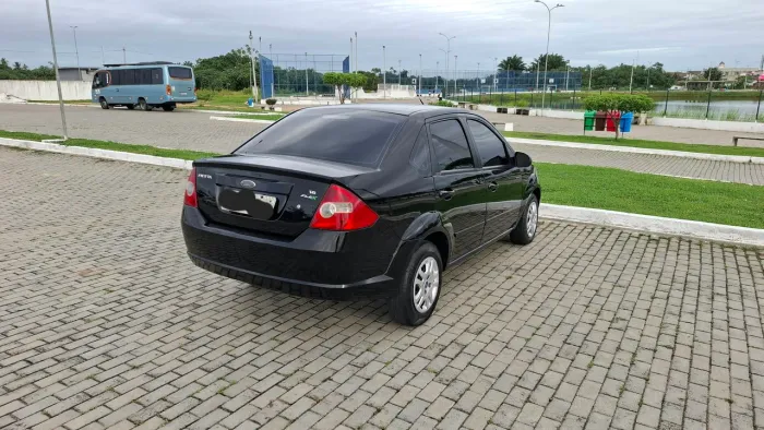 Ford Fiesta Sed. 1.6 8V Flex 4P 2008