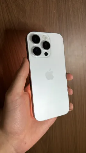 iPhone 16 Pro Branco 128GB Conservado impecável