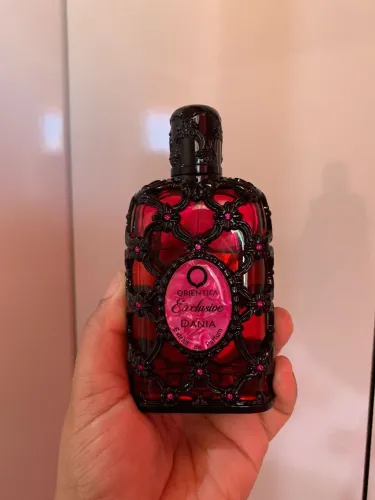Perfume dania orientica 90ml, volumetria restante 80ml