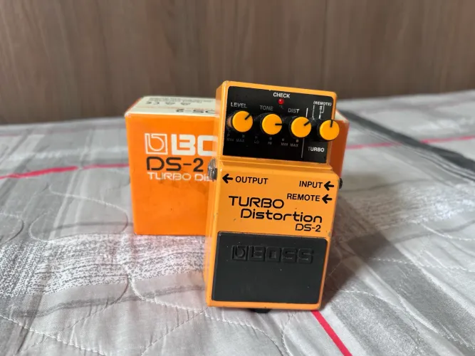 Boss DS-2