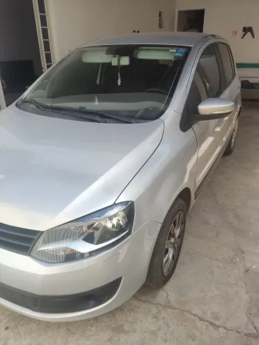 Volkswagen Fox 1.0 MI Total Flex 8V 5P 2013