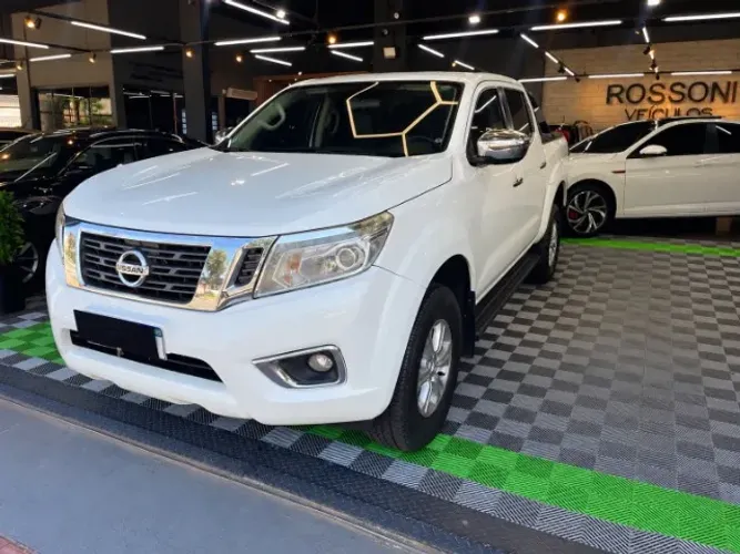 Nissan Frontier XE CD 4X4 2.3 Bi-TB Diesel Aut. 2019