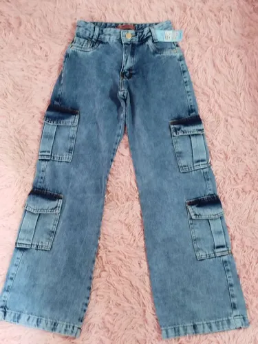 Calça jeans cargo 4 bolsos