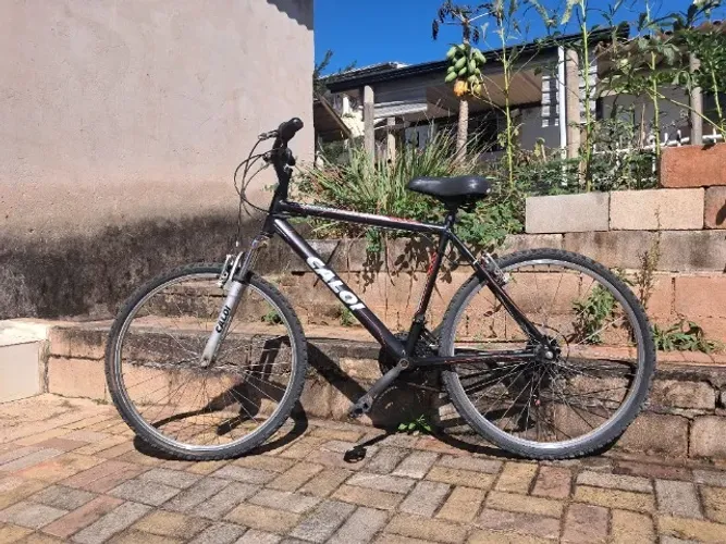 Bike calor aro 26 usada em bom estado