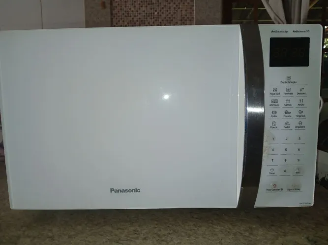 Micro-ondas Panasonic 34litros 220v