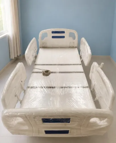 CAMA HOSPITALAR MOTORIZADA 5 MOVIMENTOS
