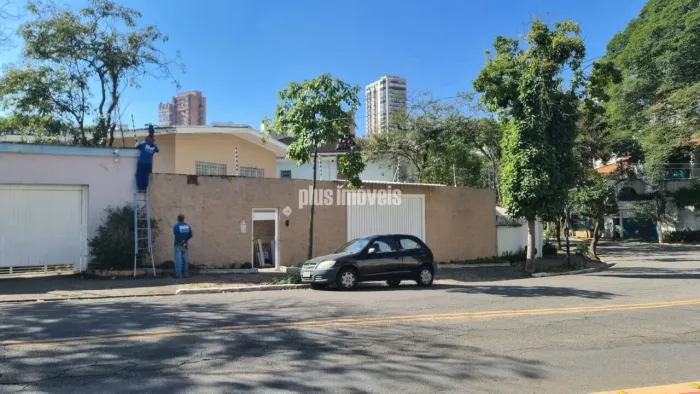 OPORTUNIDADE, CASA SOBRADO NO PACAEMBU RESIDENCIAL OU COMERCIAL