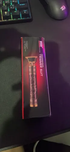 Maquininha Trimmer Suit - Nova
