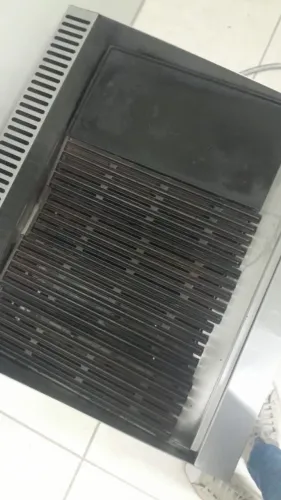 Char Broiler A Gás Croydon 75 Cm Profissional Ccp3