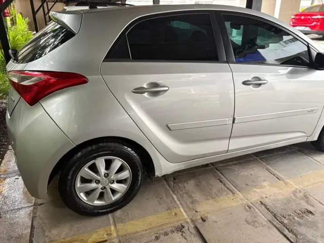 Hyundai HB20 Comf./c.plus/c.style 1.0 Flex 12V 2013
