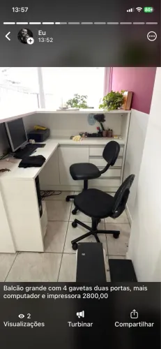 Balcão grande de atendimento