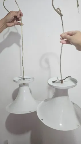 Par de luminárias de teto 
