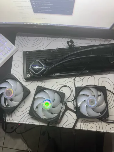Water cooler corsair h150i 360mm