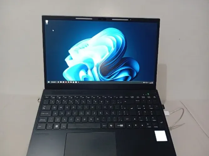 Notebook Positivo Vision I15M - Apenas 3 Meses de Uso!