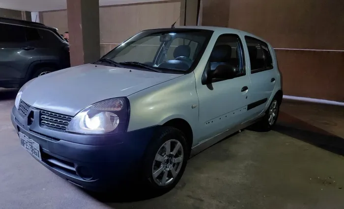 Renault Clio Expression 1.0/1.0 Hi-power 16V 3P 2004