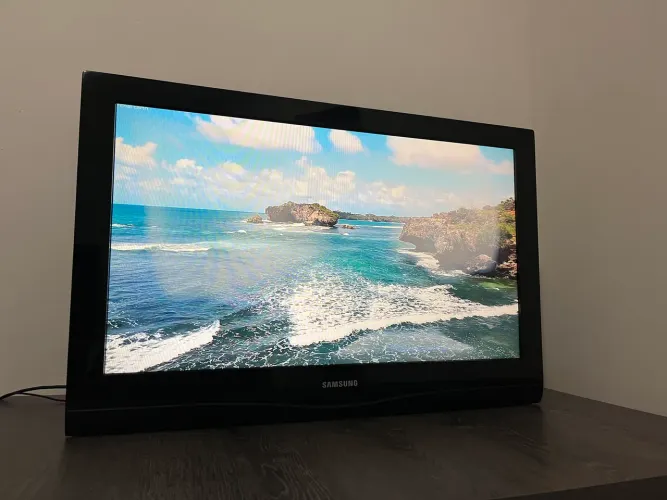 TV Samsung 32 polegadas LCD
