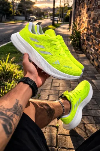 Tênis ultra boost light