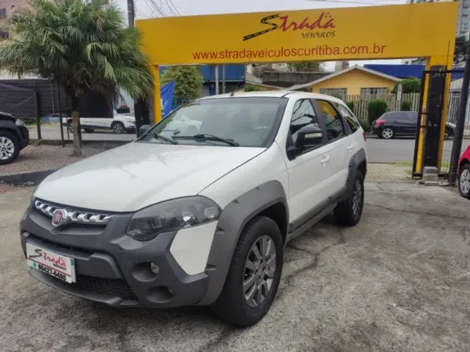 Fiat Palio Weekend Adventure Locker 1.8 Flex 2017
