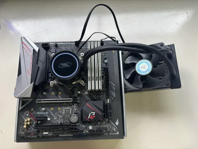 Kit Upgrade I7 9700 + B365M Asrock + 32gb Ram DDR4 2400mhz Ballistix + Watercooler