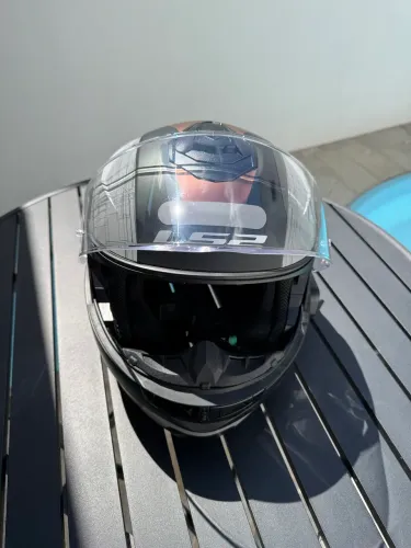 VENDO CAPACETE LS2 STROBE II FF908 - ORION LEVE