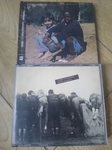 Cd's Clube da Esquina 1 e 2.