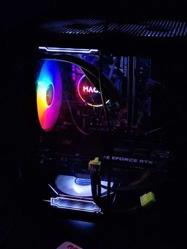 Vendo pc sem placa de video novo olha descrição.