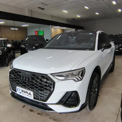Audi Q3 SPB Perf. Black 2.0 TFSI Tipt. Quat. 2023