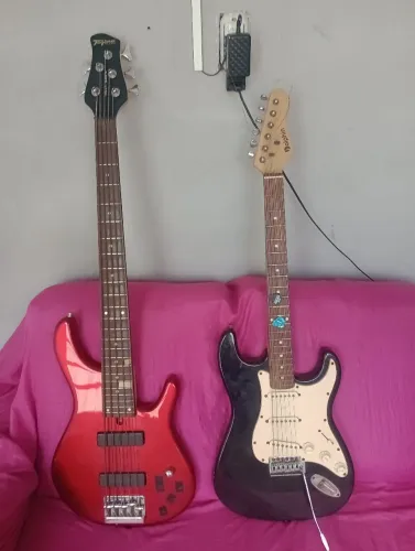Vendo baixo Millenium 5 cordas+ guitarra stratocastar olphin