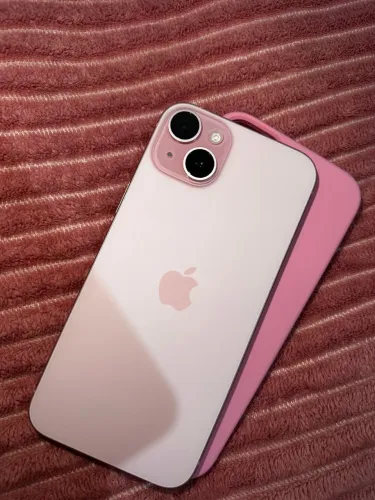 iPhone 15 plus