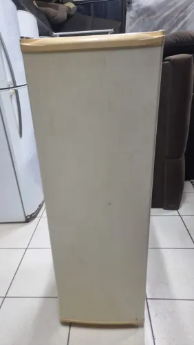? GELADEIRA CONSUL 230L bem conservado marcas de uso ?Entrego e passo cartão