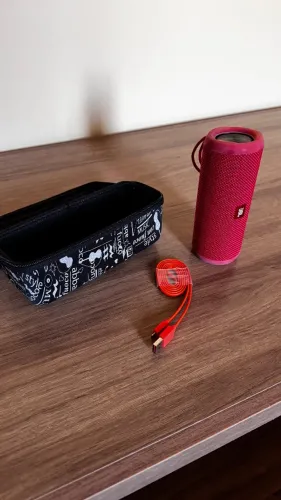 Oportunidade JBL Flip 3 Original em Excelente Estado