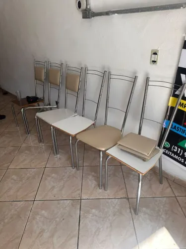 REFORMA DE CADEIRAS