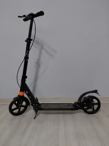 Patinete infantil (não é elétrico)