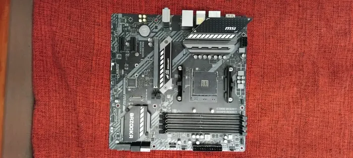 Placa mãe MSI B550m Bazooka