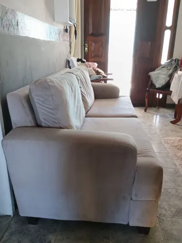 Sofá de 3 lugares 